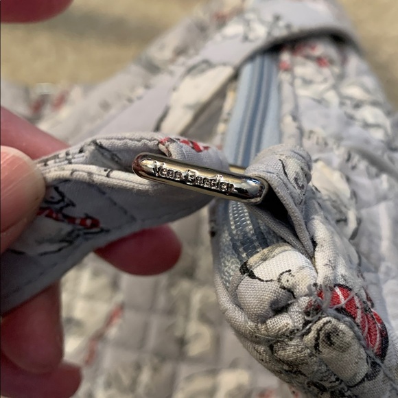 Vera Bradley Quilted Gray Crossbody Bag with Polar Bear Print - Picture 4 of 15